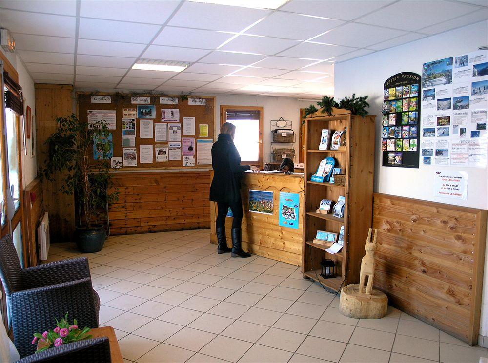 Ecrin Des Neiges Aparthotel Chamrousse Exterior foto
