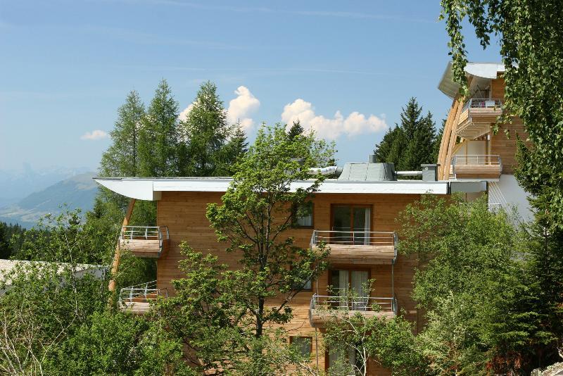 Ecrin Des Neiges Aparthotel Chamrousse Exterior foto